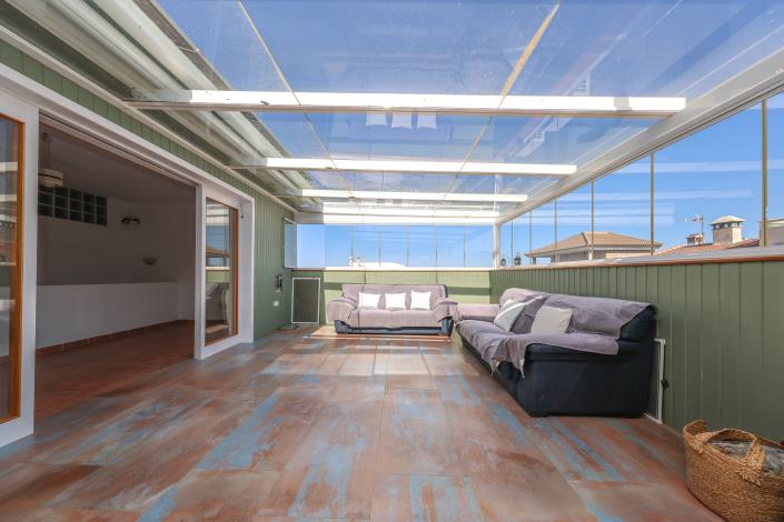 Image No.36-1 Bed Townhouse for sale