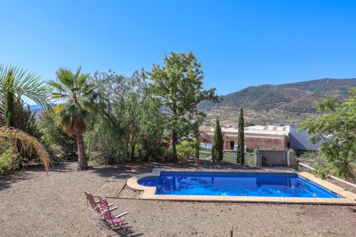Image No.41-3 Bed Villa / Detached for sale