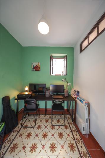 Image No.13-4 Bed Townhouse for sale