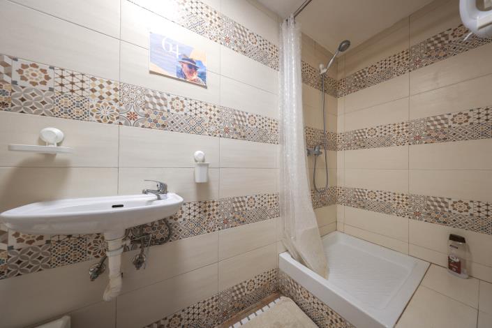 Image No.33-4 Bed Townhouse for sale