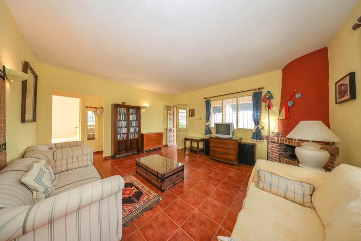 Image No.11-3 Bed Villa / Detached for sale