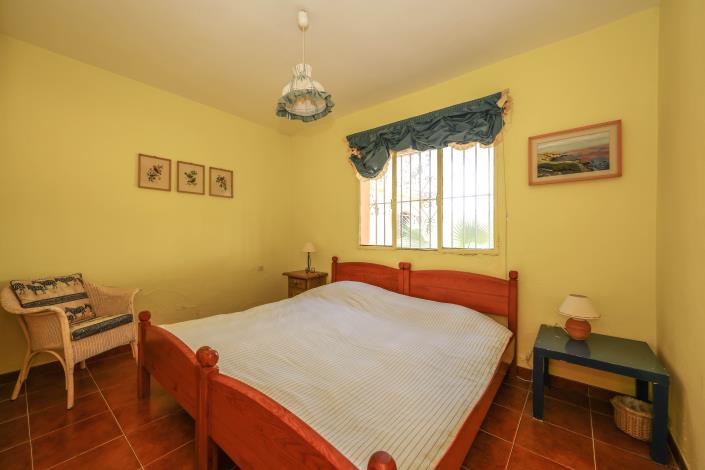 Image No.15-3 Bed Villa / Detached for sale