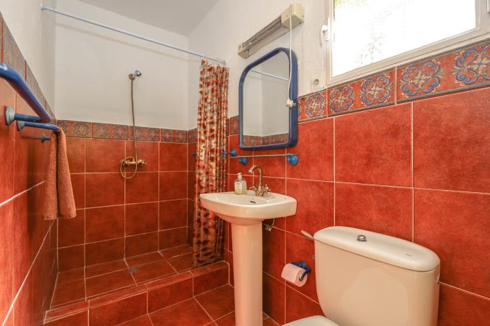Image No.16-3 Bed Villa / Detached for sale