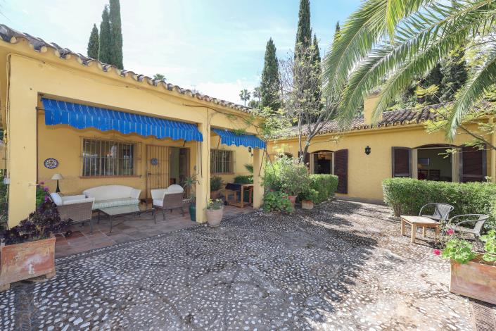 Image No.22-3 Bed Villa / Detached for sale