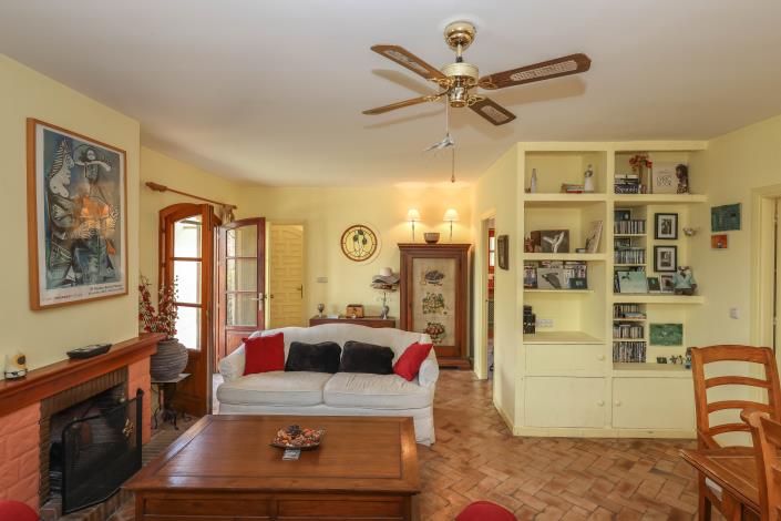 Image No.25-3 Bed Villa / Detached for sale