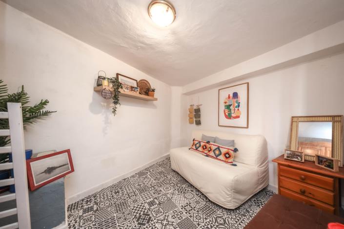 Image No.15-3 Bed Townhouse for sale