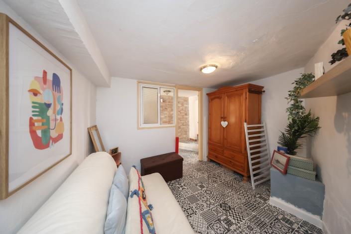 Image No.16-3 Bed Townhouse for sale