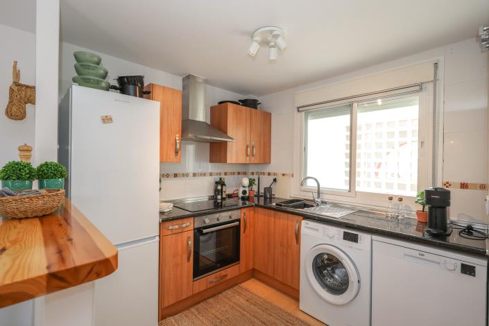Image No.13-2 Bed Apartment for sale