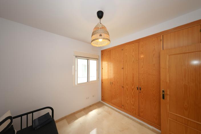 Image No.17-2 Bed Apartment for sale