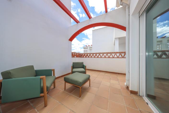 Image No.24-2 Bed Apartment for sale