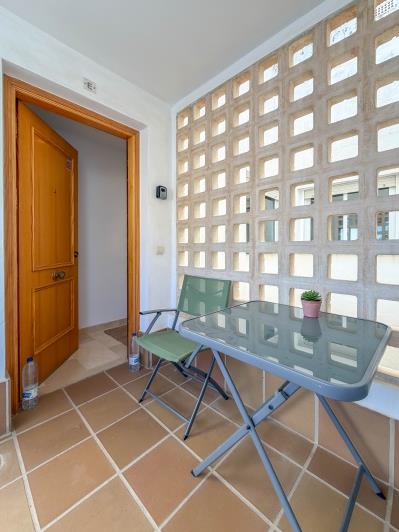 Image No.28-2 Bed Apartment for sale