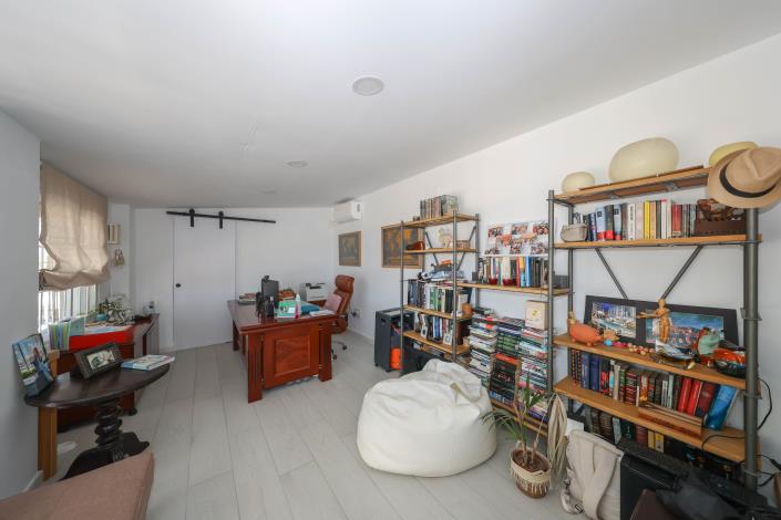 Image No.22-3 Bed Villa / Detached for sale