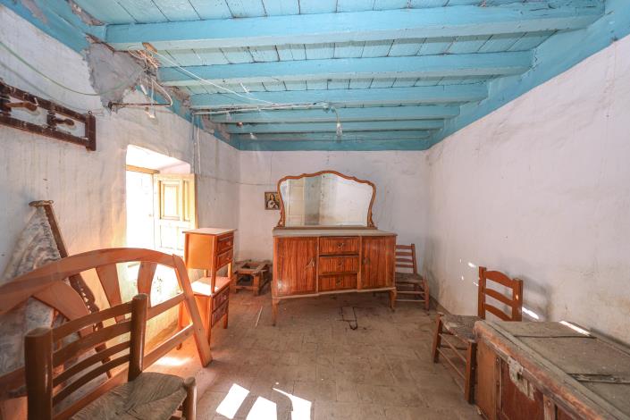 Image No.15-4 Bed Townhouse for sale