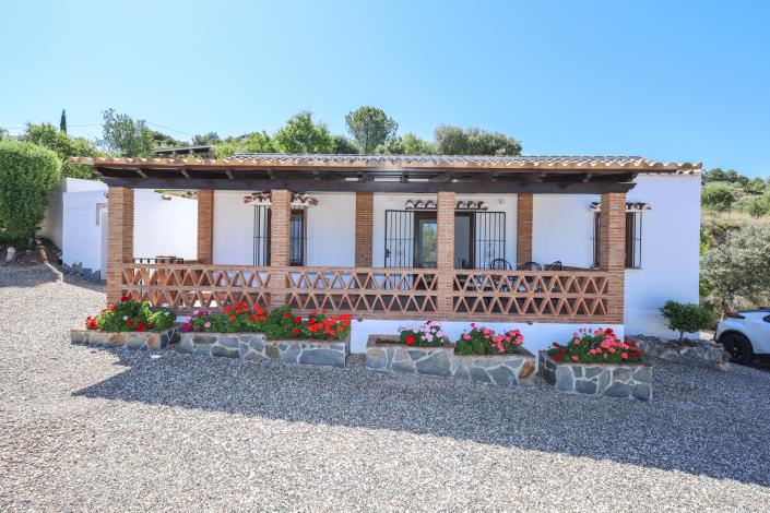 Image No.6-4 Bed Villa / Detached for sale