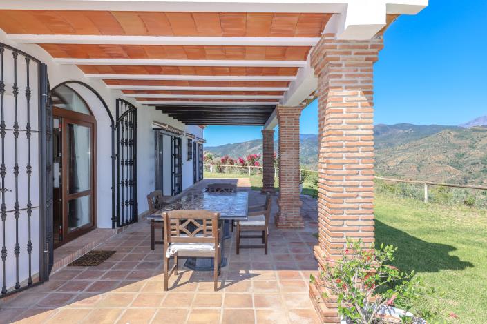 Image No.37-4 Bed Villa / Detached for sale