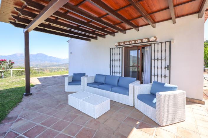 Image No.55-4 Bed Villa / Detached for sale