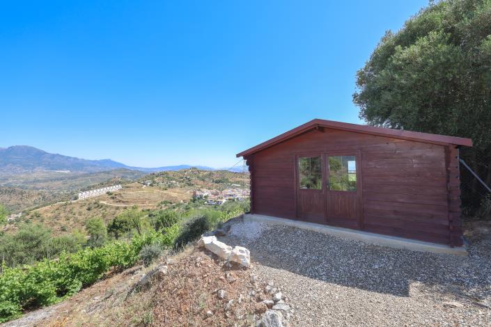 Image No.58-4 Bed Villa / Detached for sale