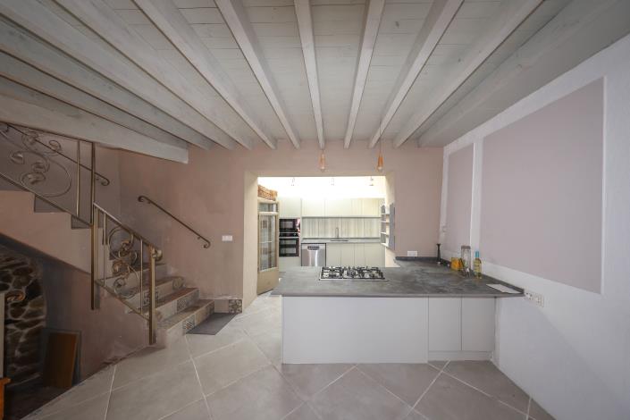 Image No.13-3 Bed Townhouse for sale