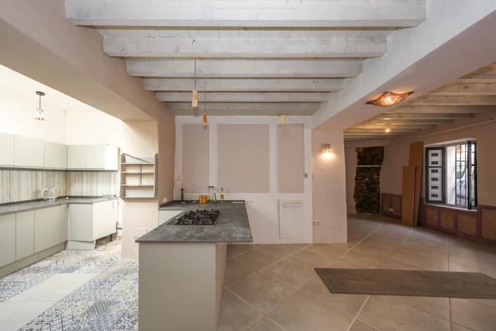 Image No.22-3 Bed Townhouse for sale