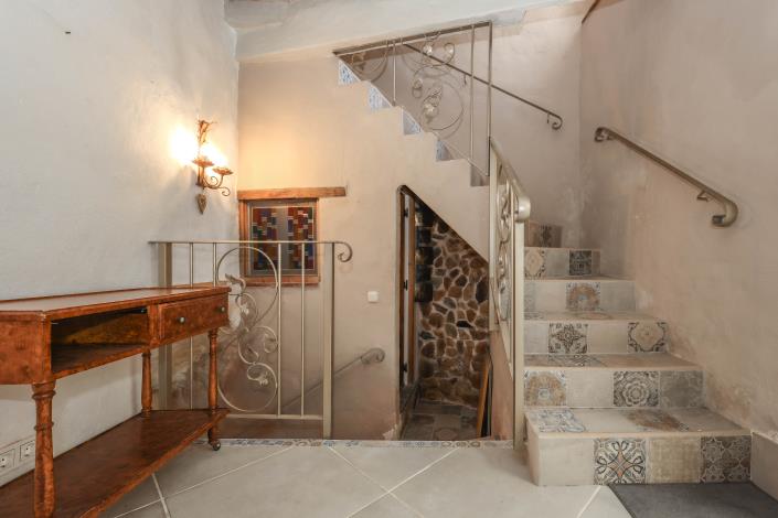 Image No.23-3 Bed Townhouse for sale