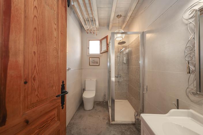 Image No.32-3 Bed Townhouse for sale