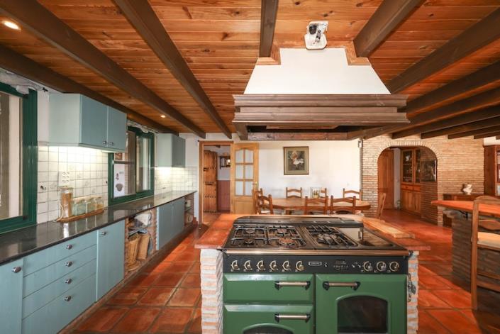 Image No.21-3 Bed Villa / Detached for sale