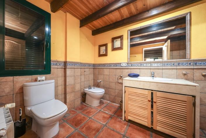 Image No.24-3 Bed Villa / Detached for sale