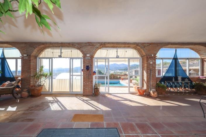 Image No.39-3 Bed Villa / Detached for sale