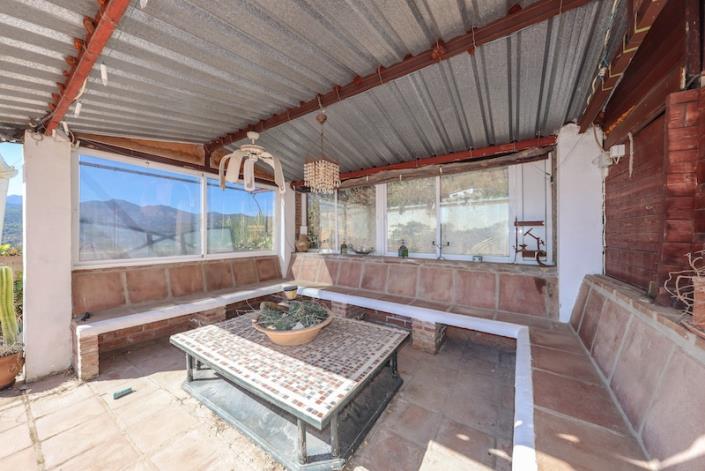 Image No.47-3 Bed Villa / Detached for sale