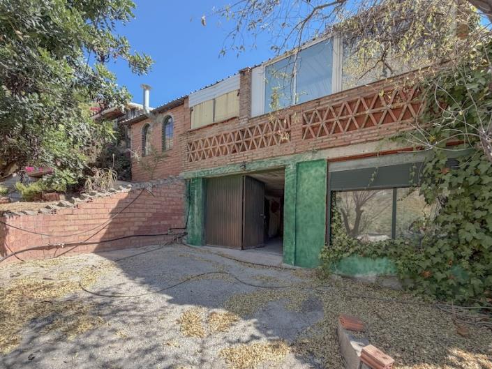 Image No.59-3 Bed Villa / Detached for sale
