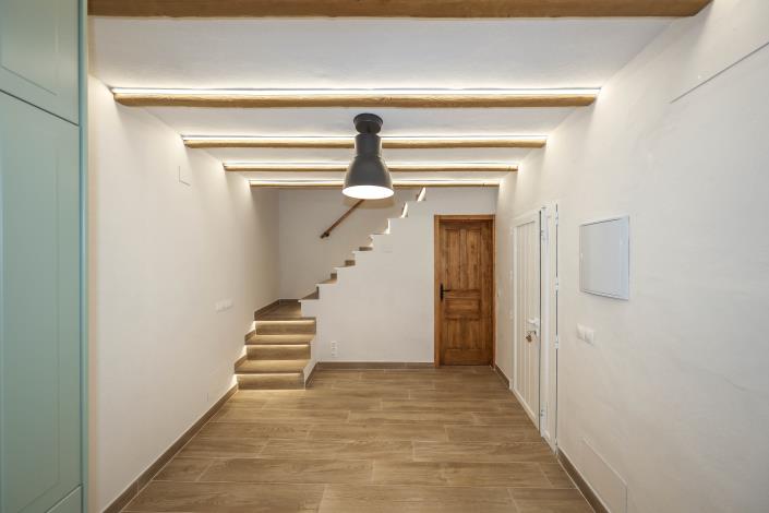 Image No.8-3 Bed Townhouse for sale