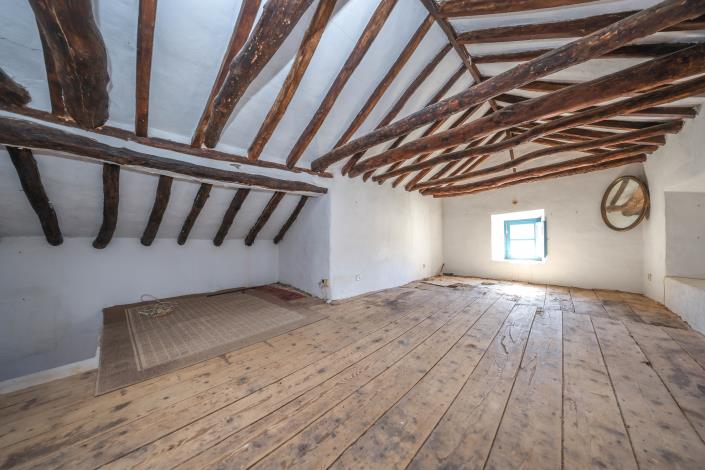 Image No.4-1 Bed Townhouse for sale