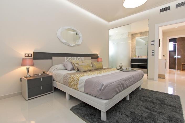 Image No.7-4 Bed Villa / Detached for sale