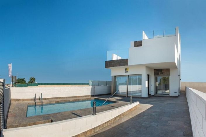 Image No.23-3 Bed Villa for sale