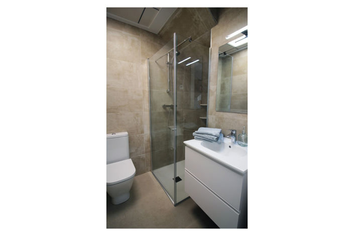 Image No.22-3 Bed Townhouse for sale