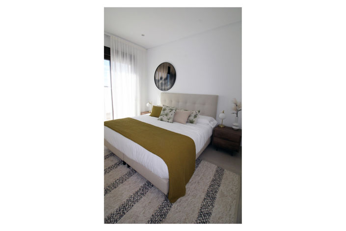 Image No.27-3 Bed Townhouse for sale