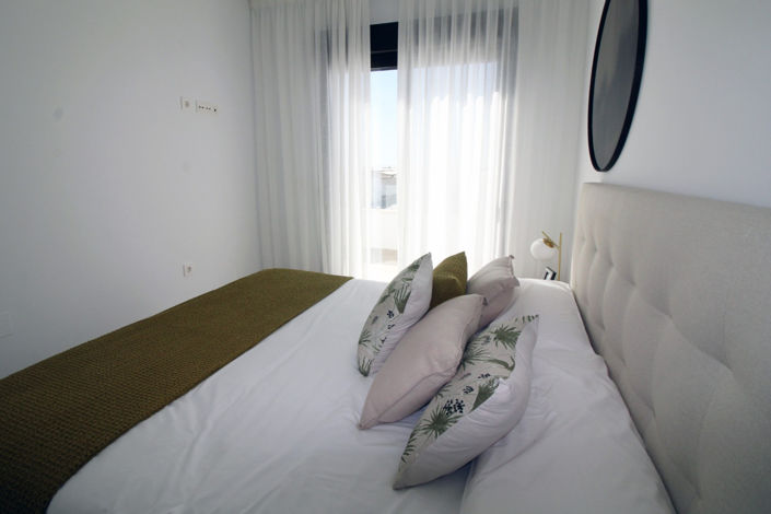 Image No.32-3 Bed Townhouse for sale