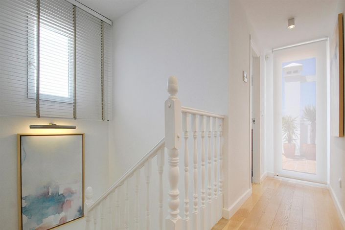 Image No.16-5 Bed Villa for sale