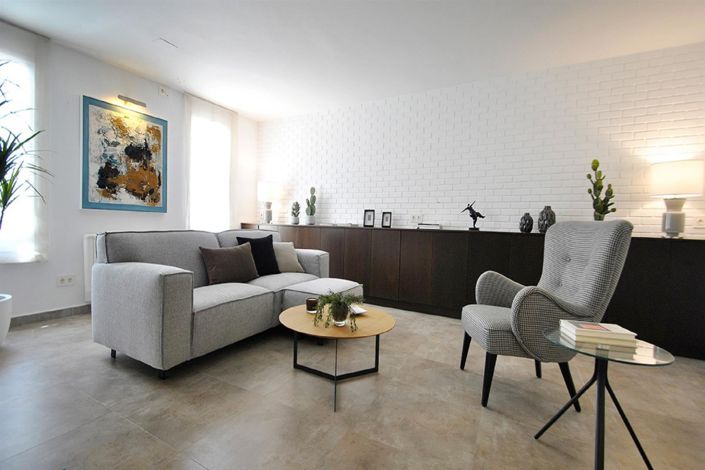 Image No.22-5 Bed Villa for sale