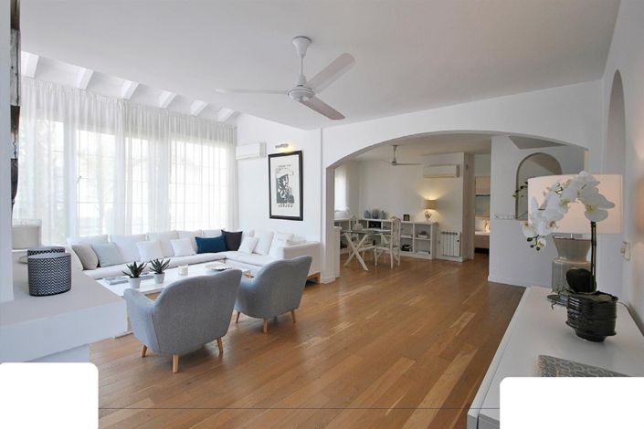 Image No.4-5 Bed Villa for sale