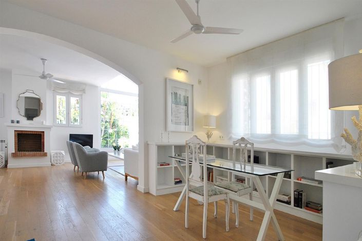 Image No.7-5 Bed Villa for sale