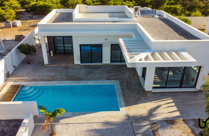 Image No.1-3 Bed Villa for sale