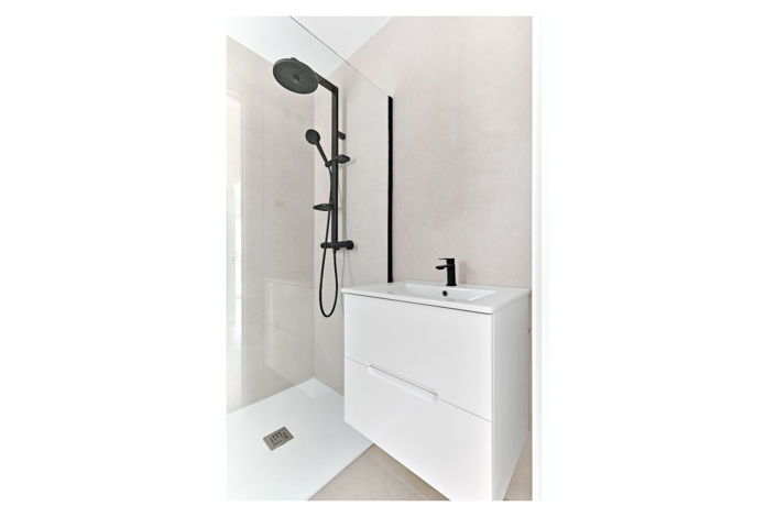 Image No.21-3 Bed Villa for sale