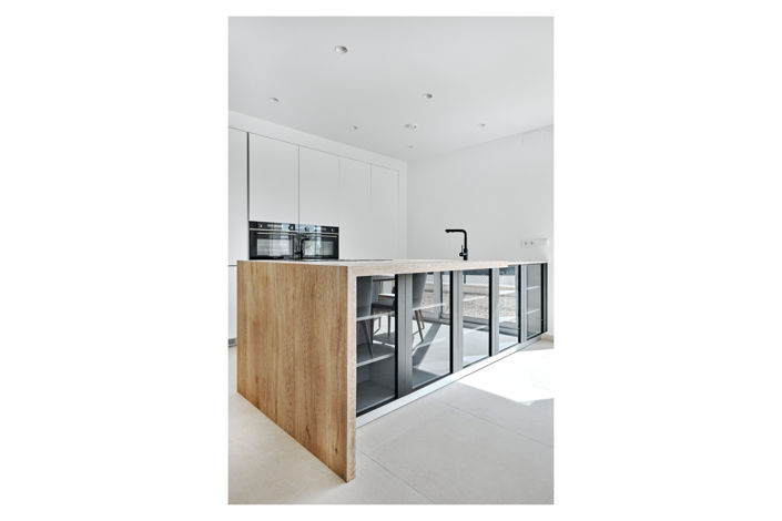 Image No.10-3 Bed Villa for sale