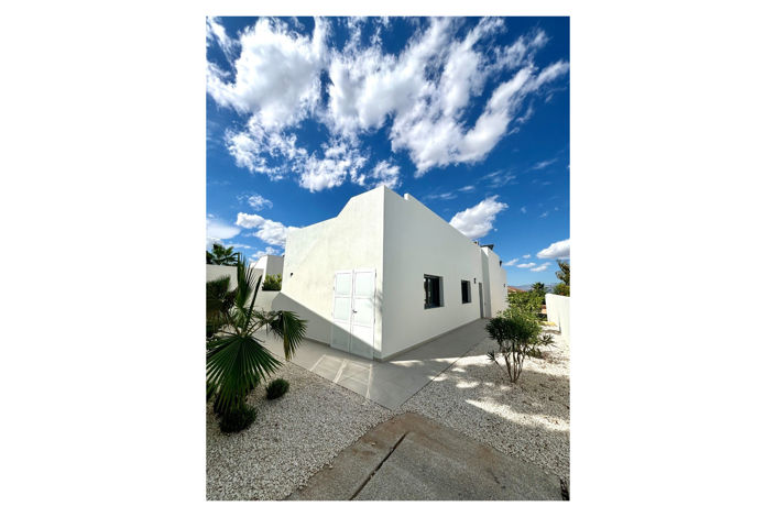 Image No.19-3 Bed Villa for sale