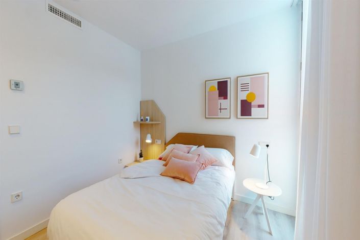 Image No.19-2 Bed Apartment for sale