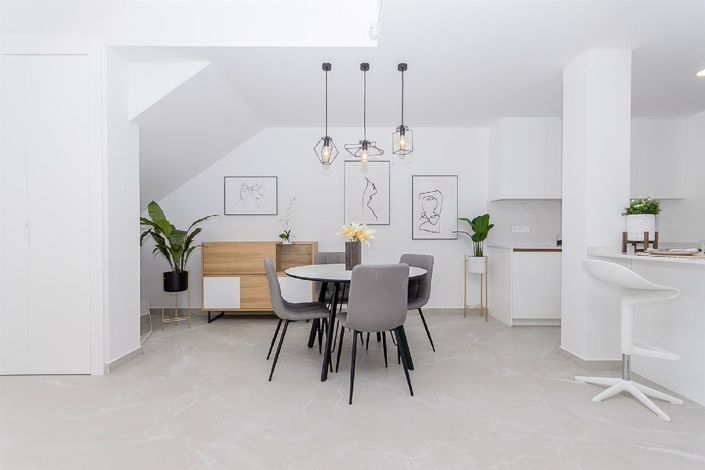 Image No.10-2 Bed Apartment for sale