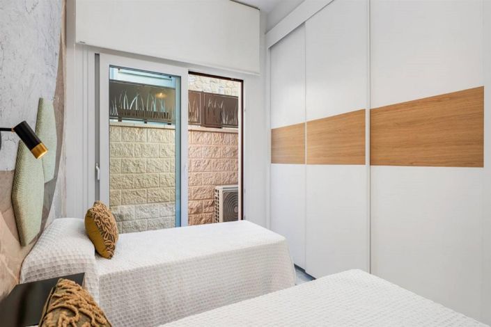 Image No.14-3 Bed Villa for sale