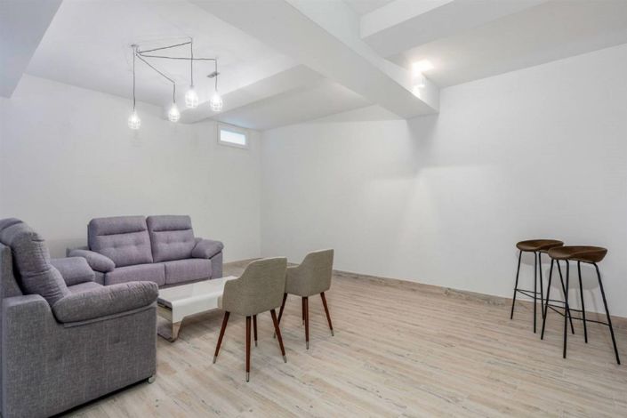 Image No.19-3 Bed Villa for sale