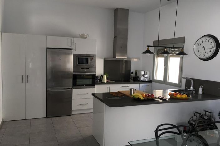 Image No.3-3 Bed Villa for sale